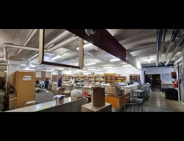 6,600M² WAREHOUSE FOR SALE IN NEW CENTRE